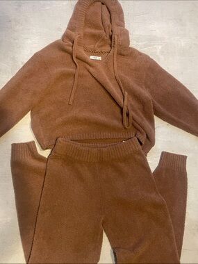 UGG hoodie and pants set